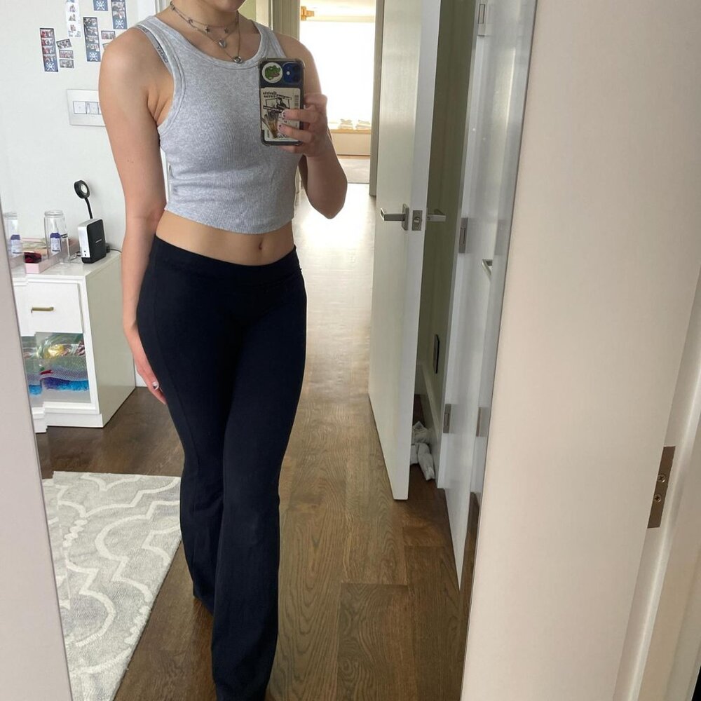 UNIQLO Women's Grey Crop-top